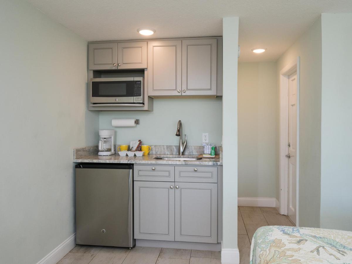 Sea Aire Oceanfront Inn Cocoa Beach Ngoại thất bức ảnh