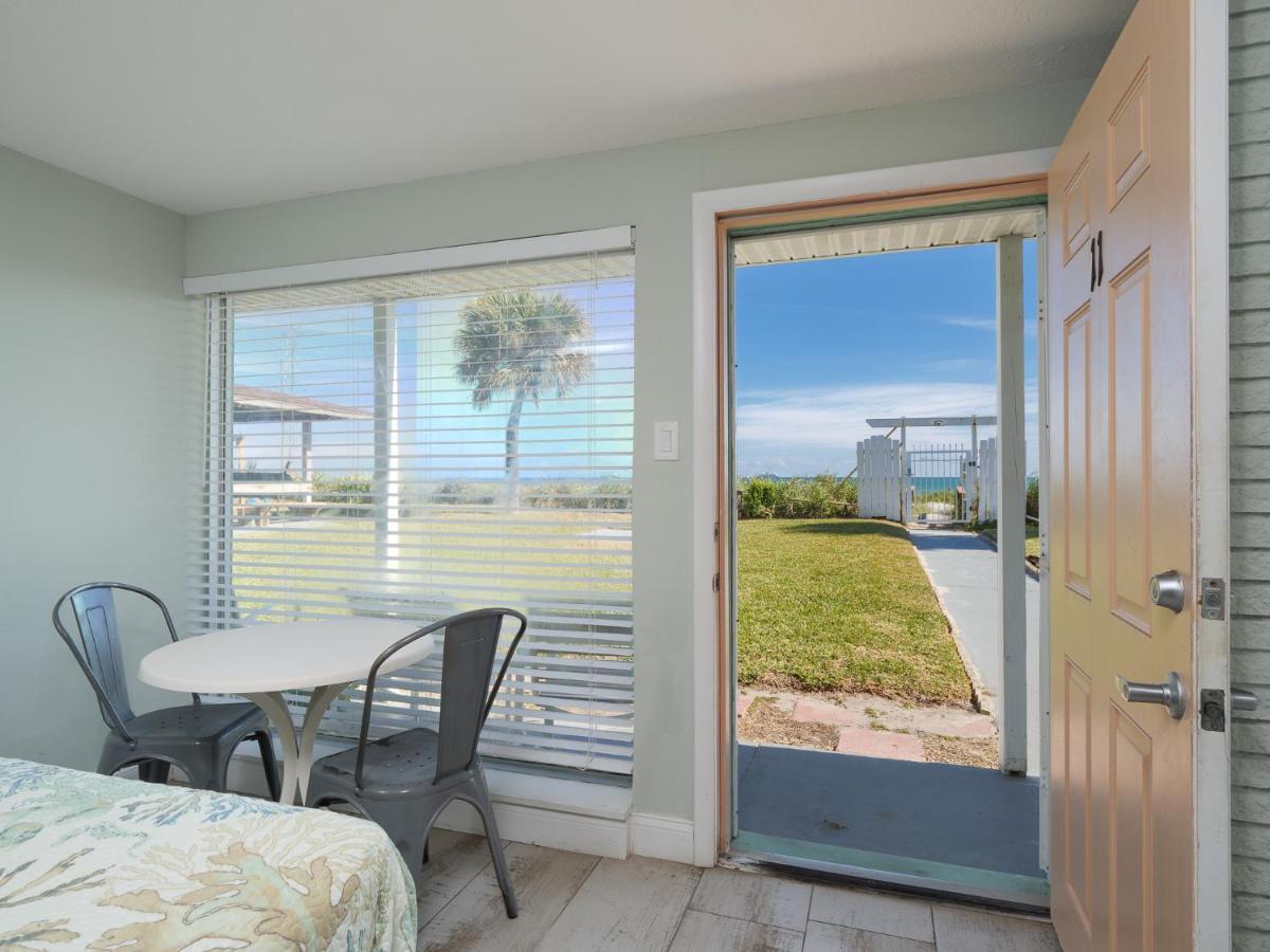 Sea Aire Oceanfront Inn Cocoa Beach Ngoại thất bức ảnh